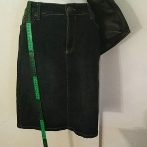 Elastic jeans skirt